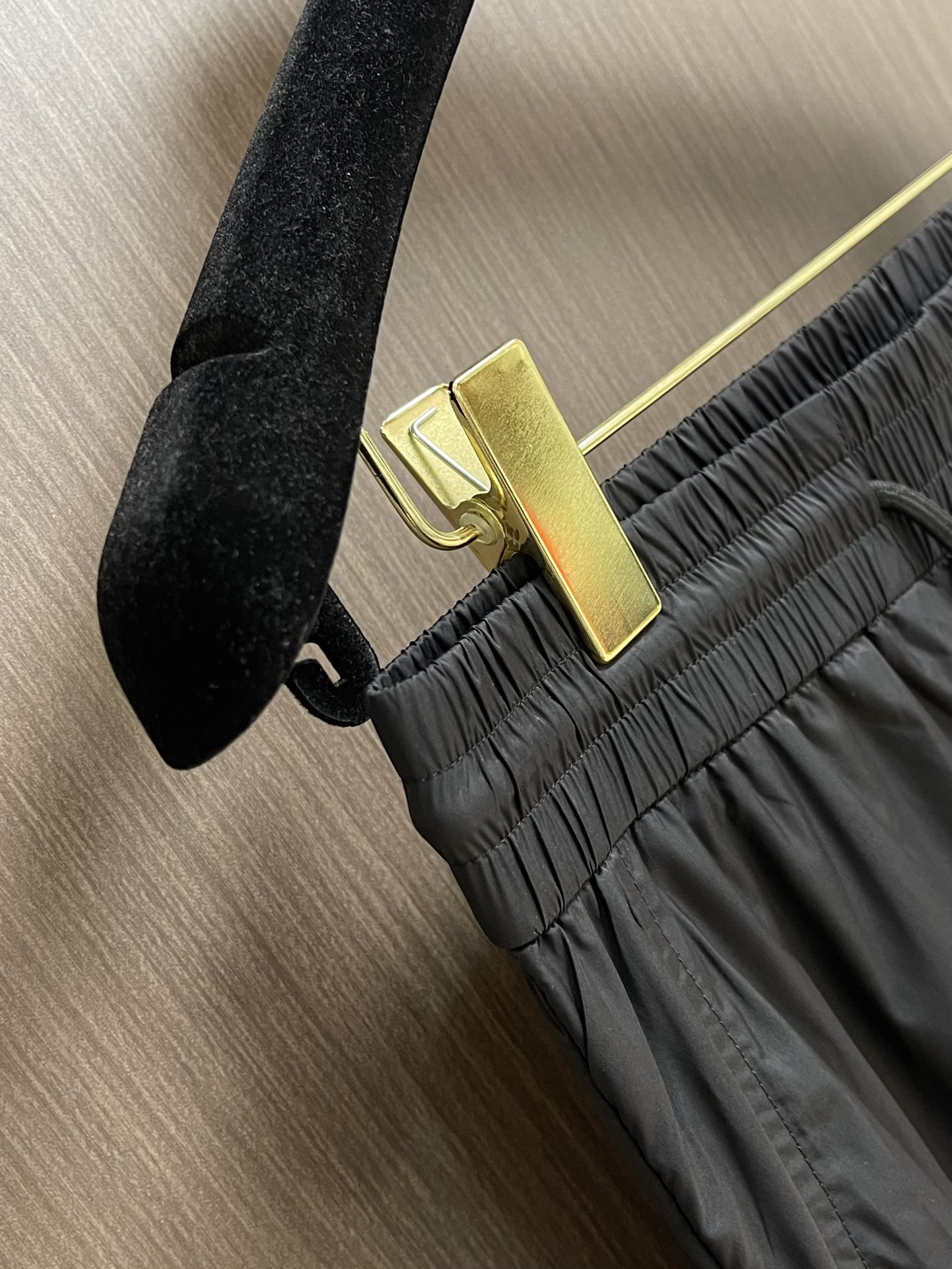 Hoodies & Sweatshirts