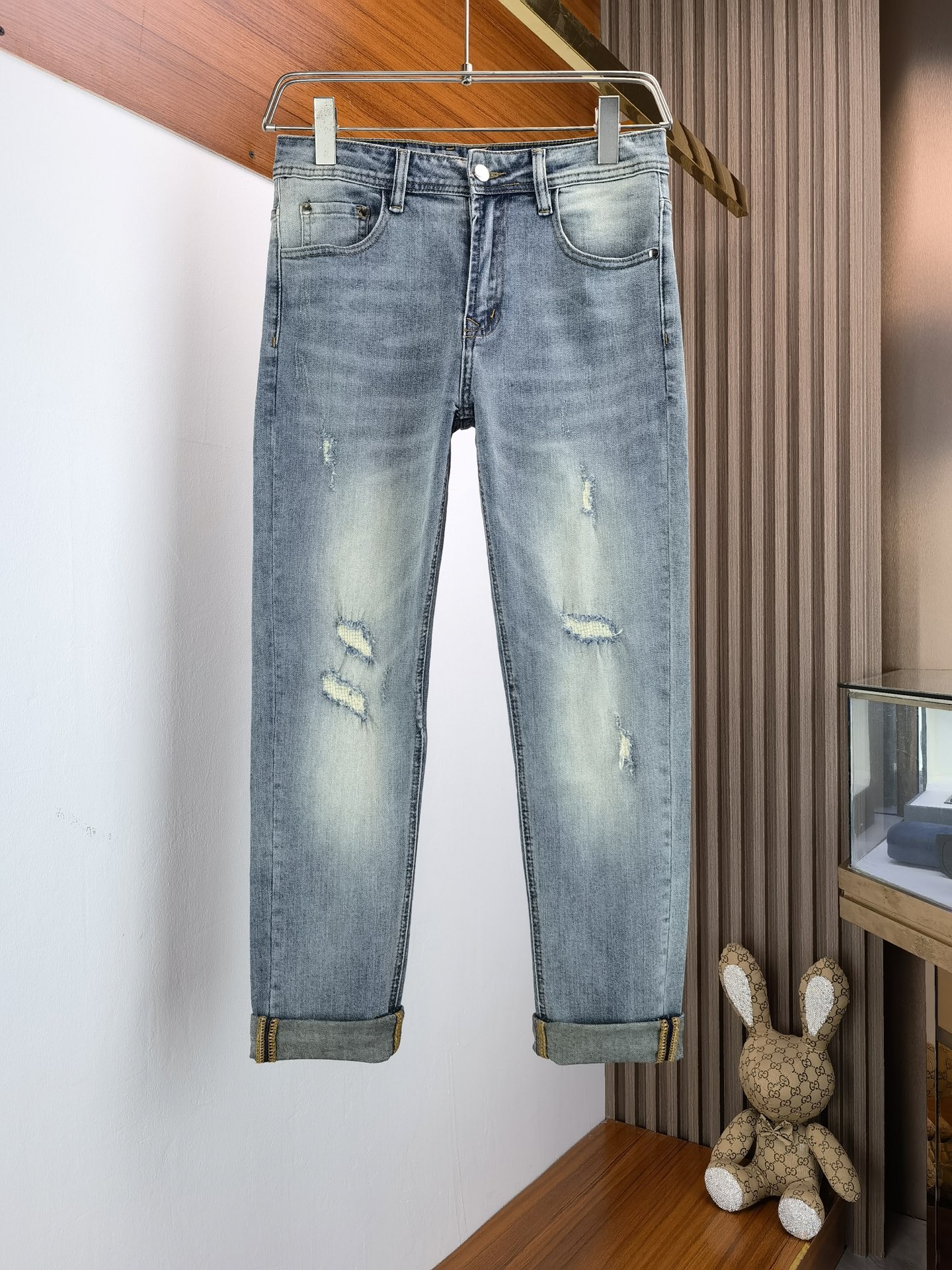 jeans