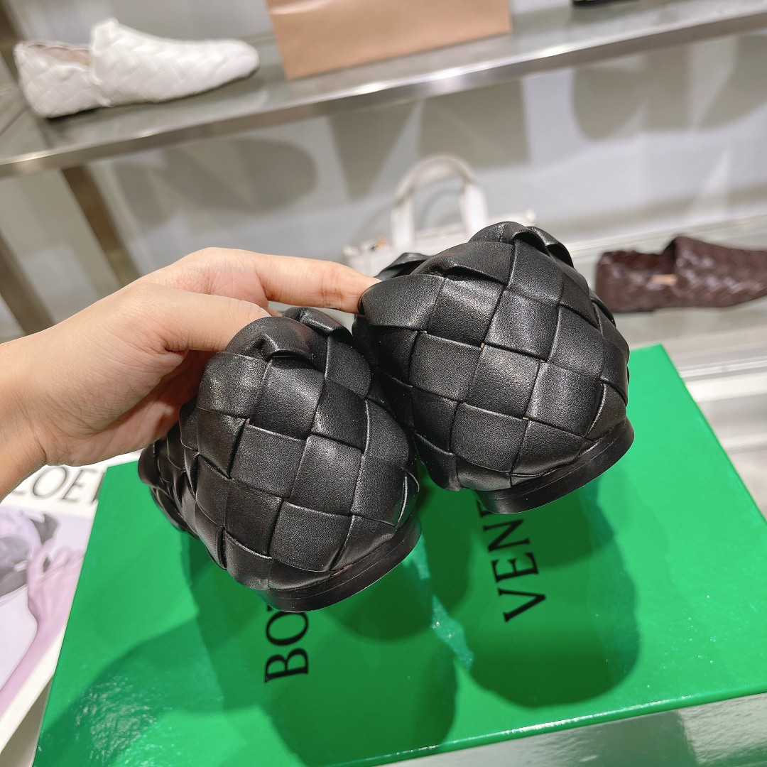 Womens shoes collection