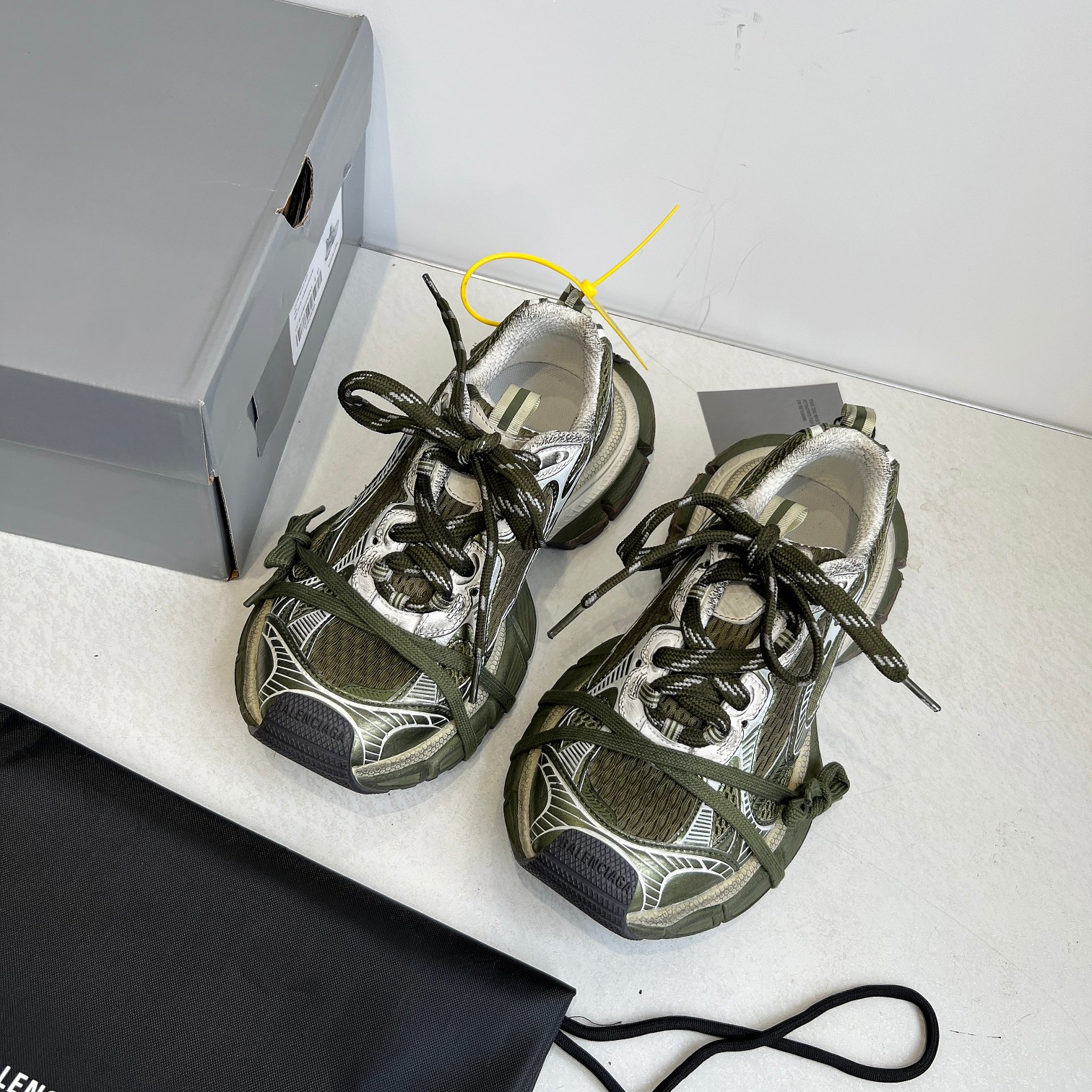 BalenciagaSHOES