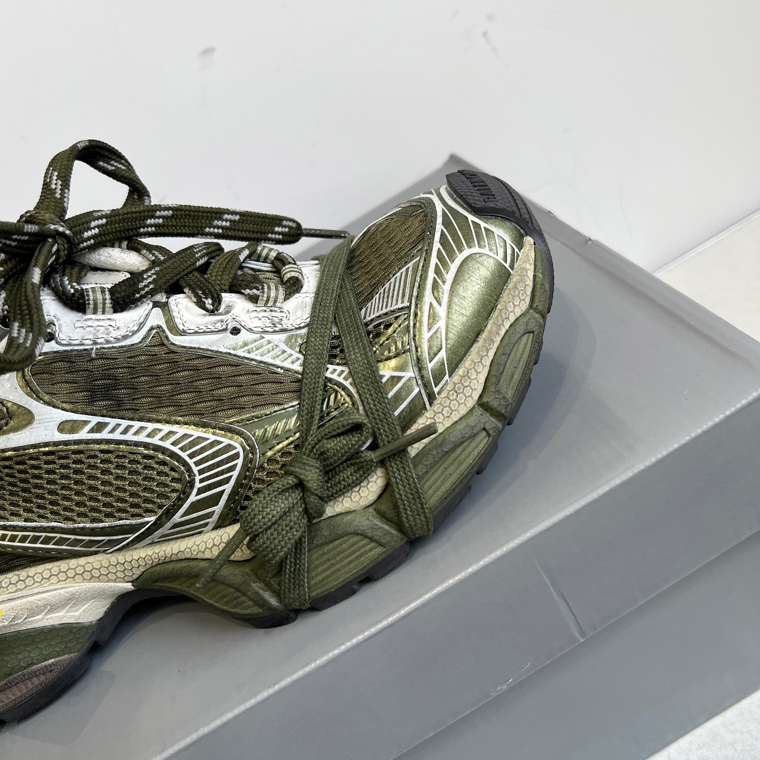 BalenciagaSHOES