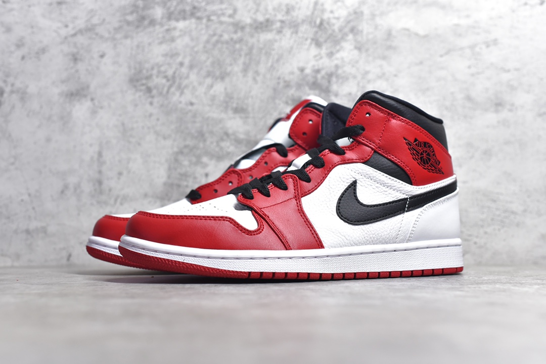 AirJordan1MidSHOES
