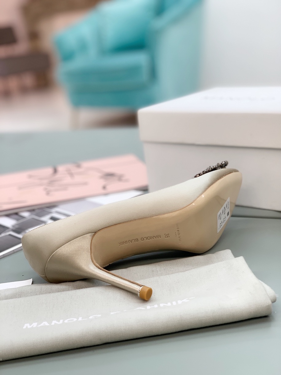 Womens shoes collection