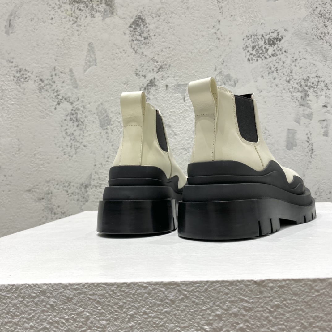 BVSHOES