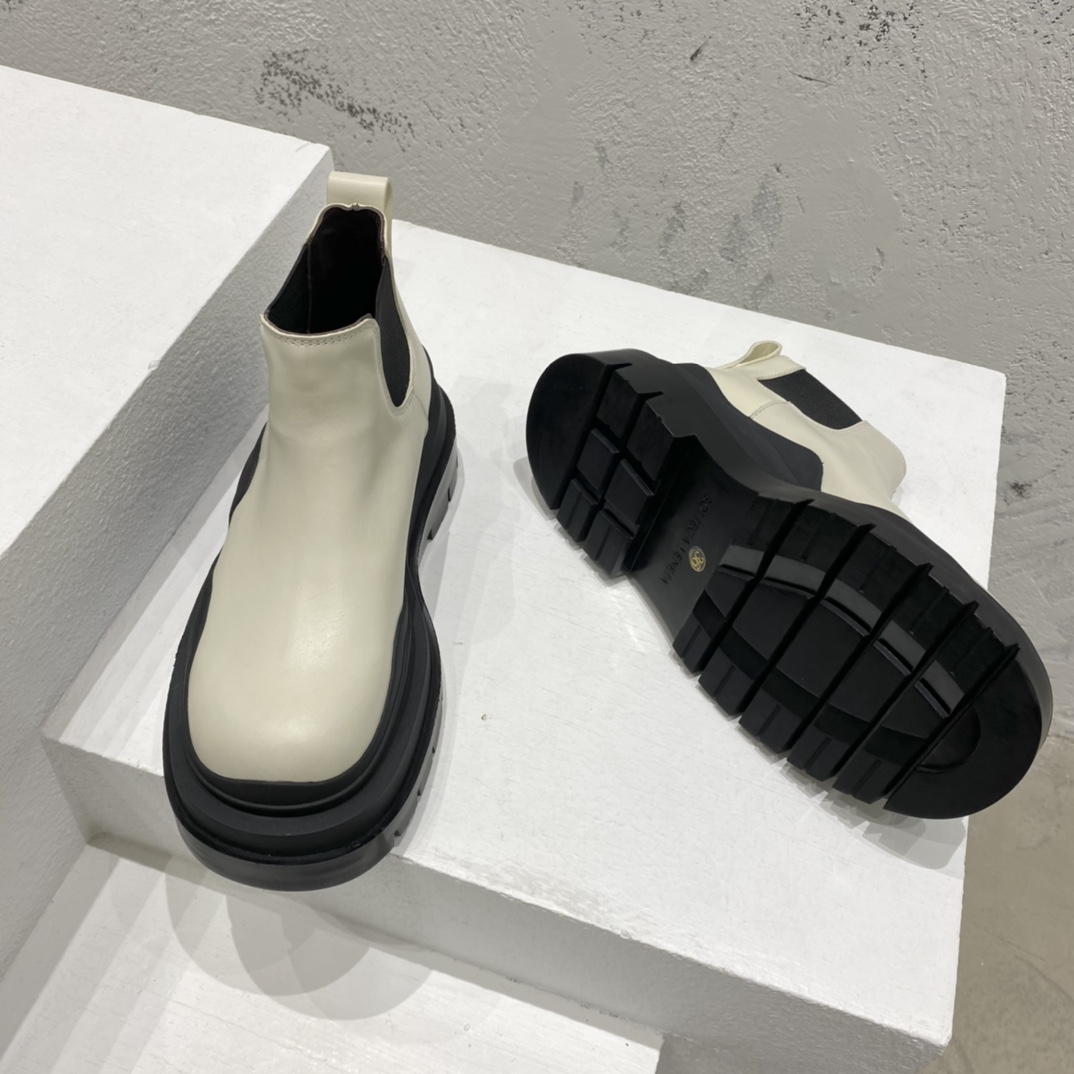 BVSHOES
