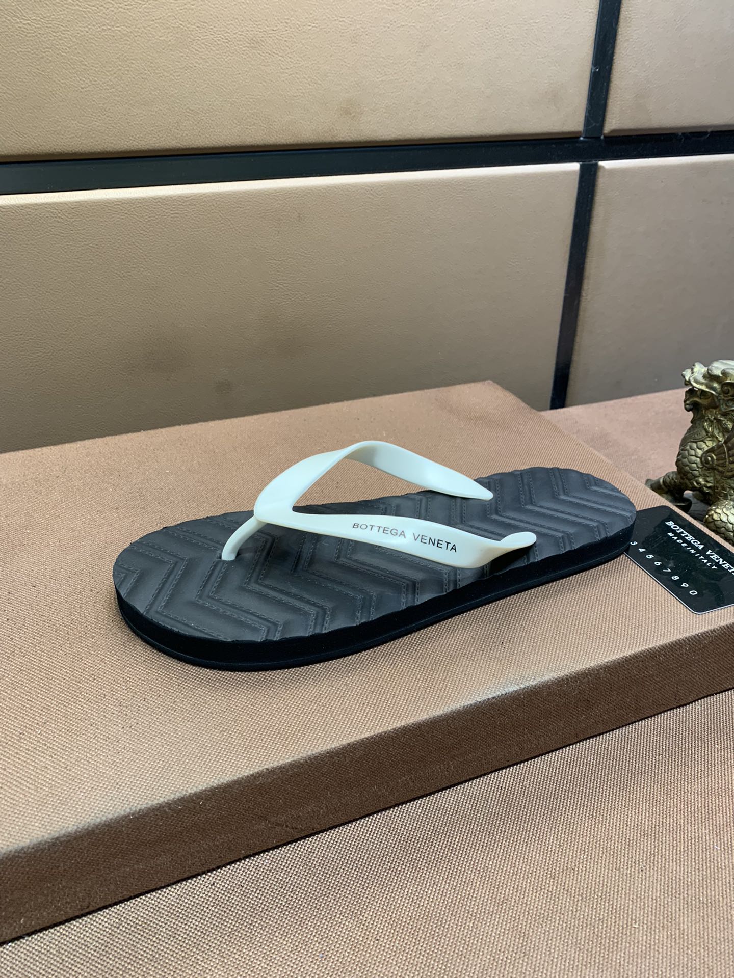 BVSHOES