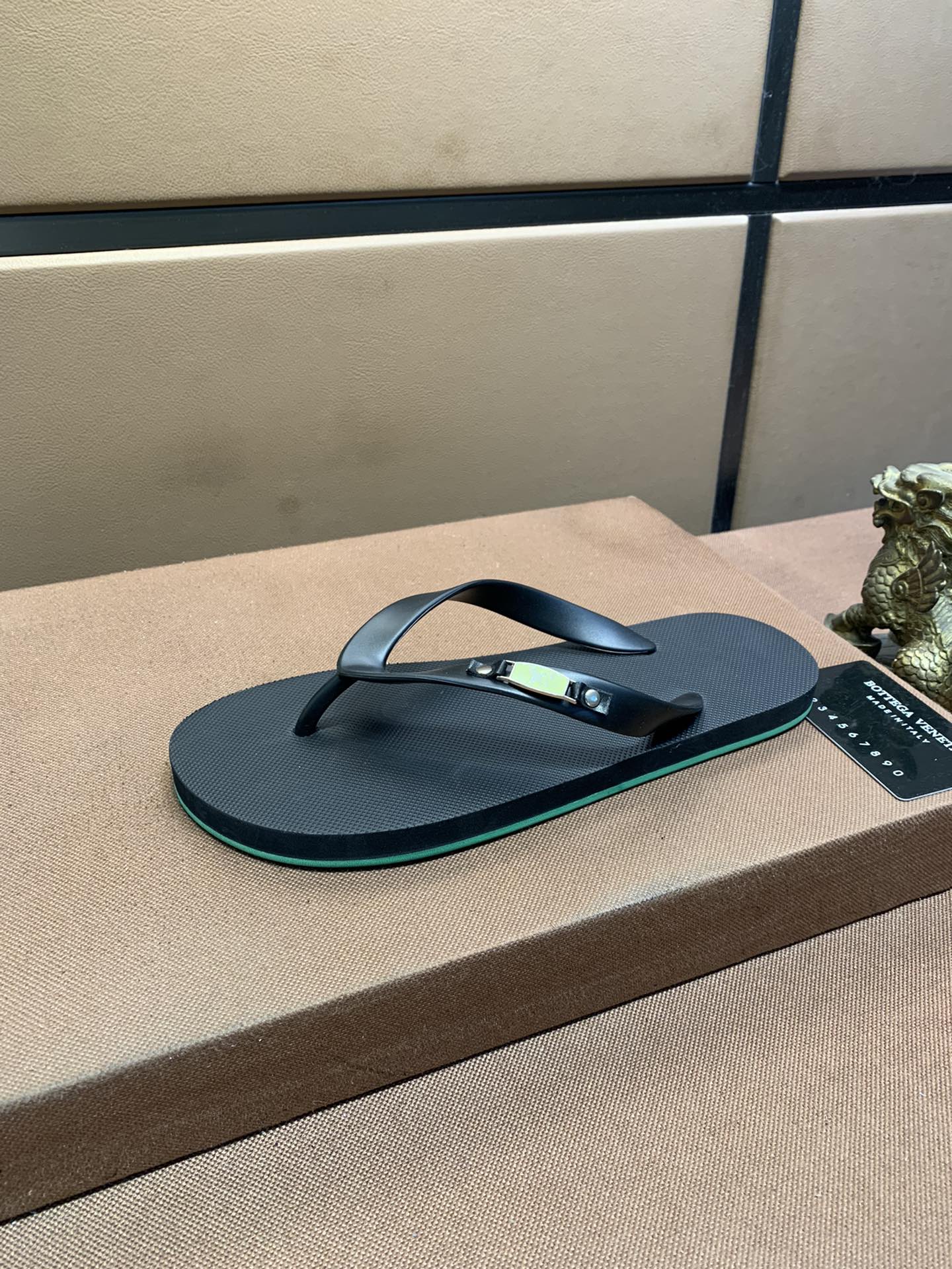 BVSHOES