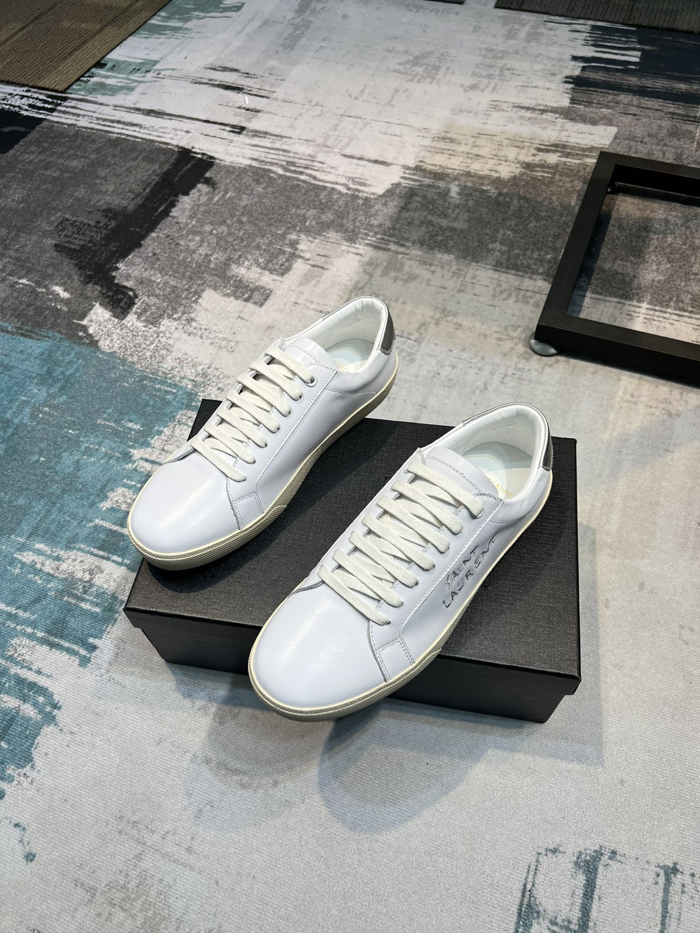 YSLSHOES