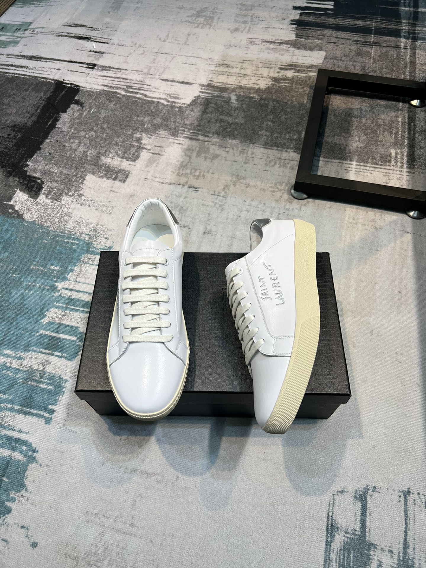 YSLSHOES