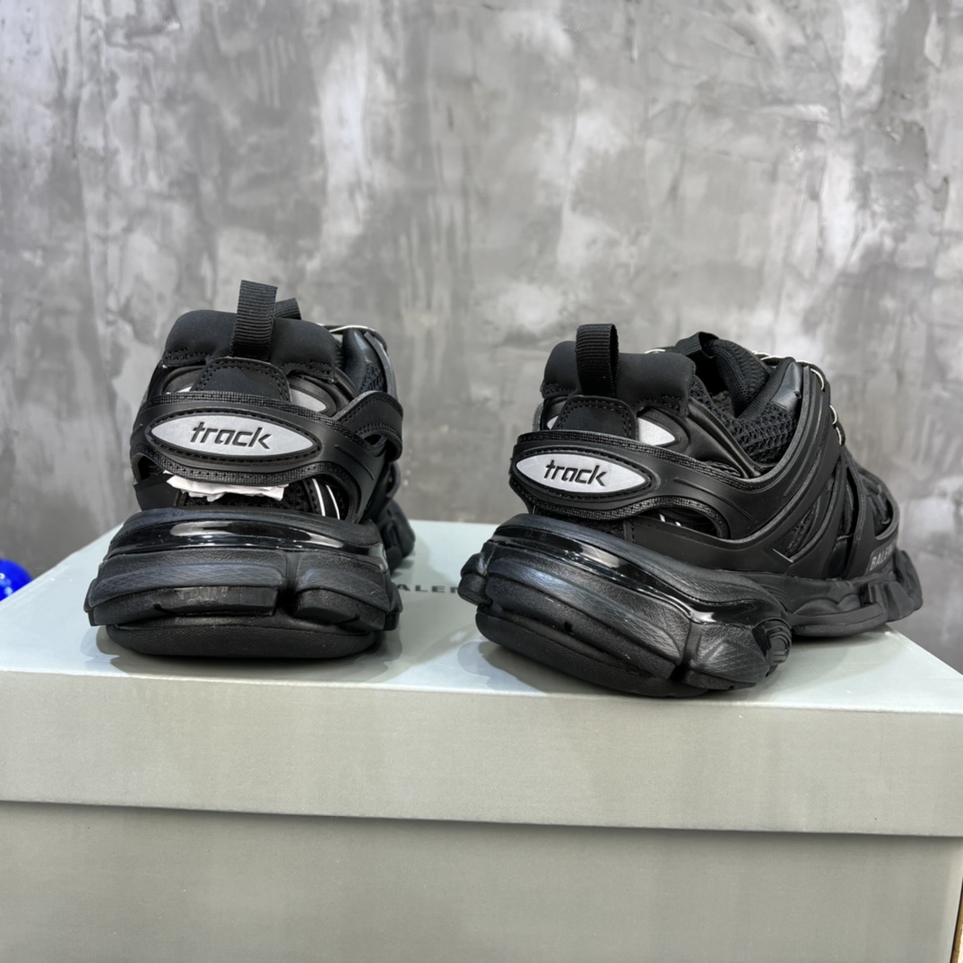 BalenciagaSHOES