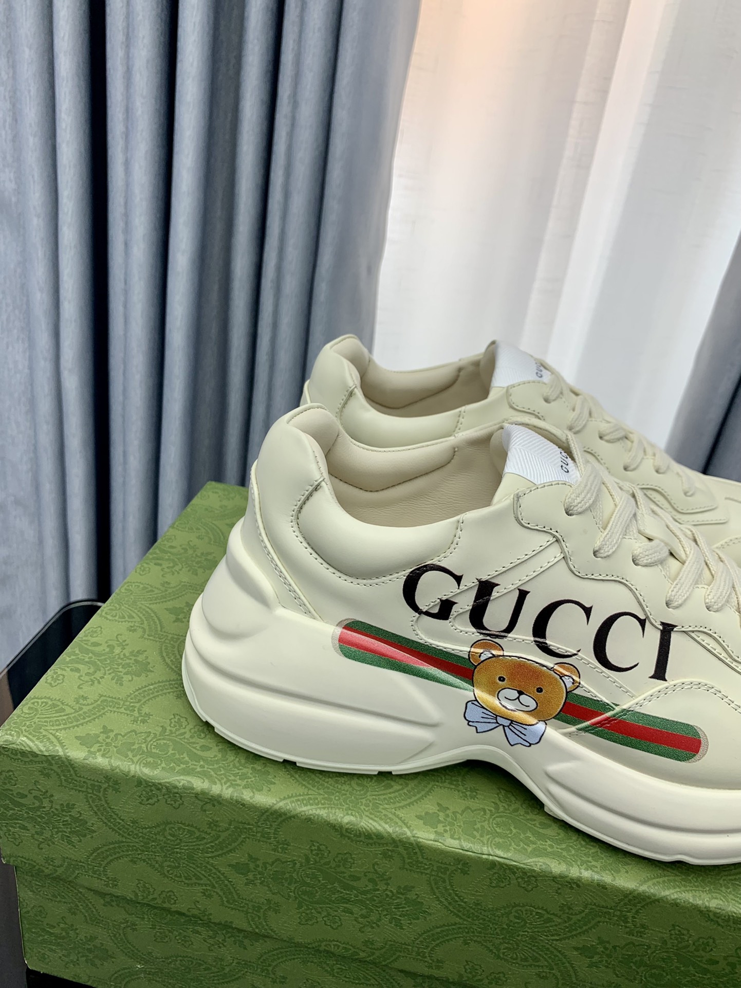 Womens shoes collection