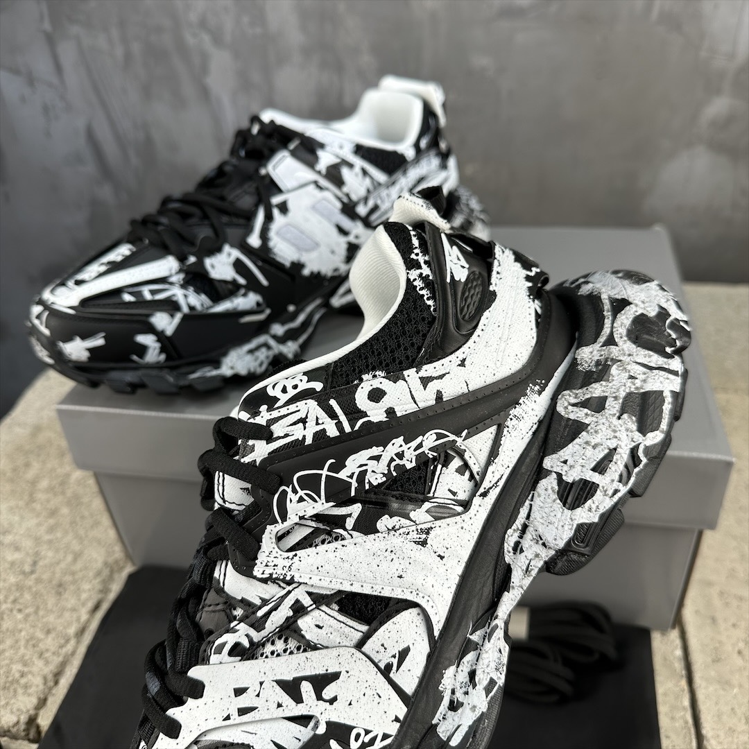 BalenciagaSHOES