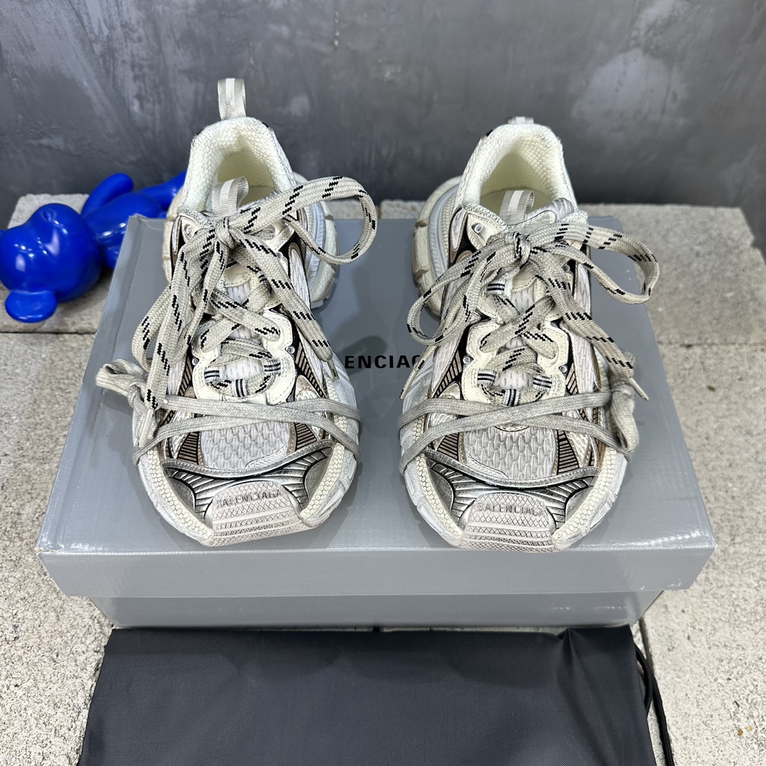 BalenciagaSHOES