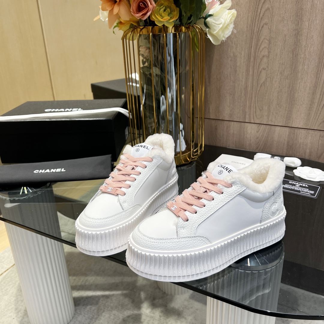 Womens shoes collection