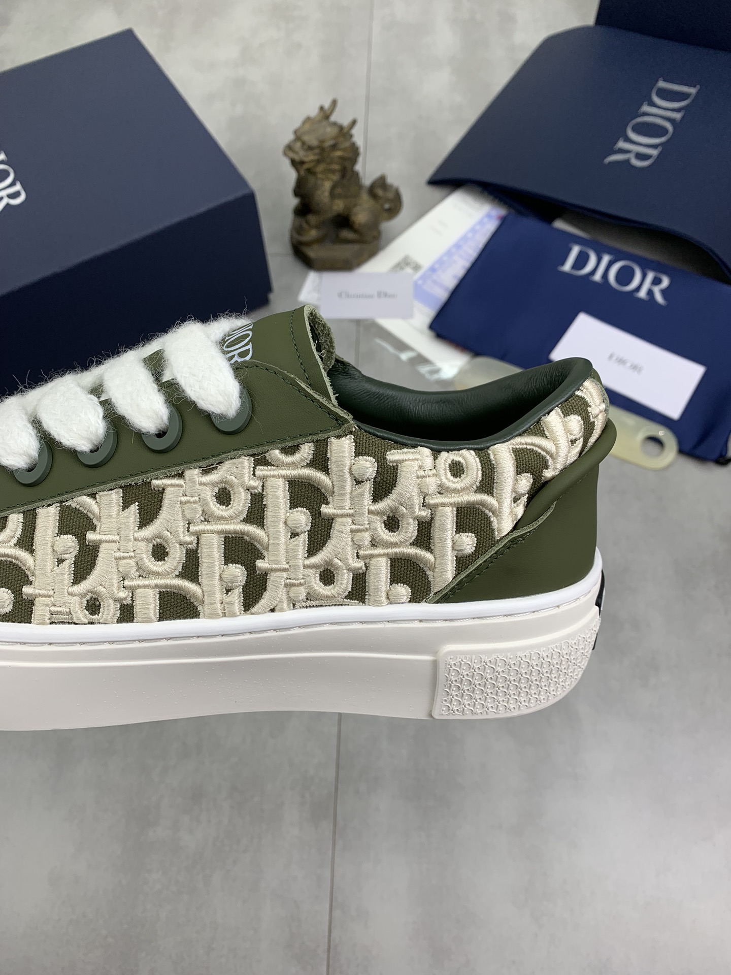 DiorSHOES