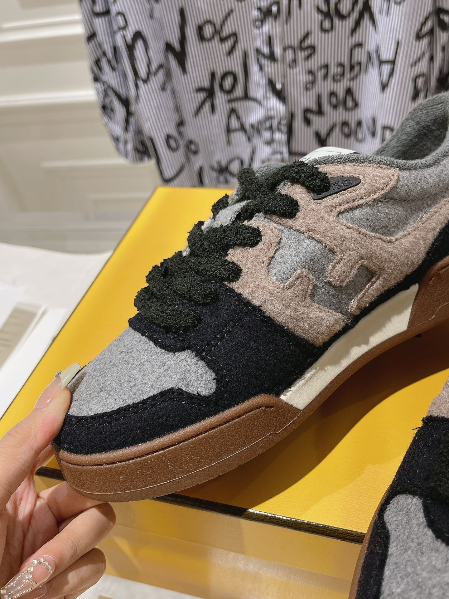 FendiSHOES