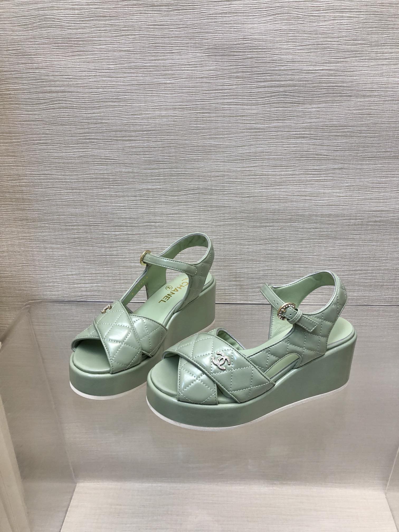 Womens shoes collection