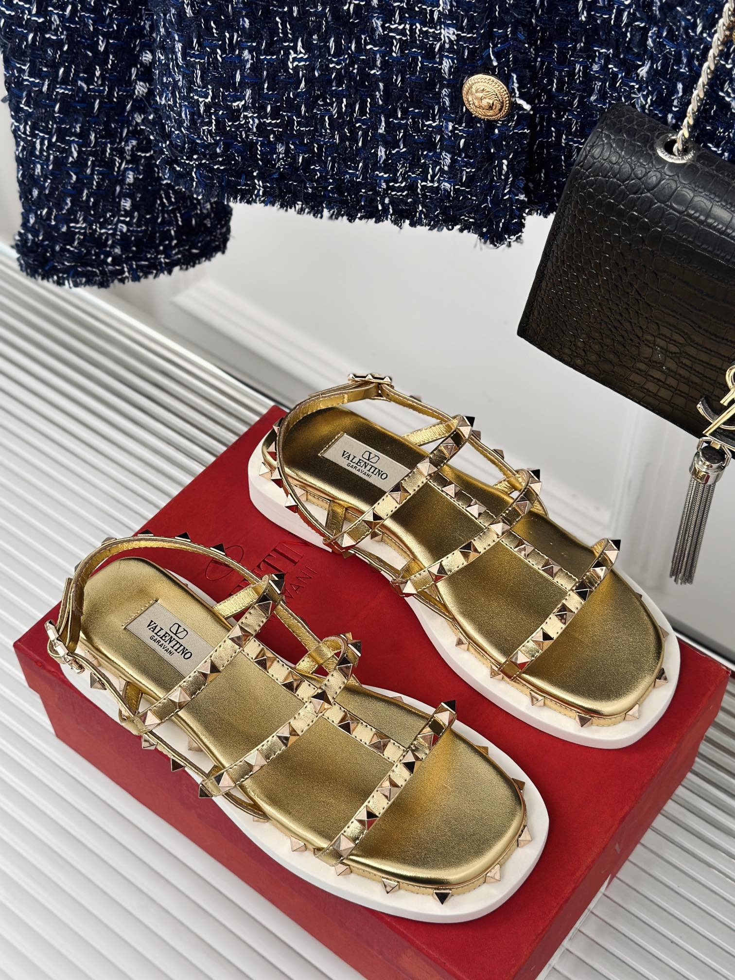 Womens shoes collection