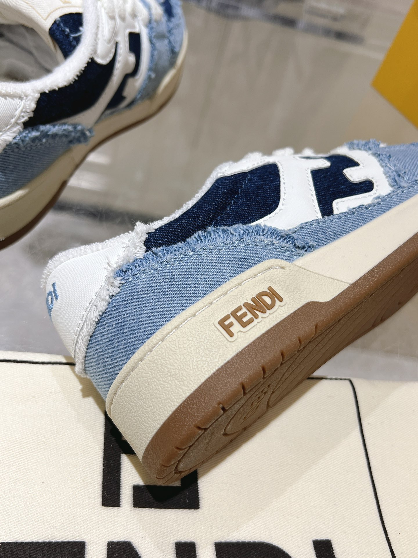 FendiSHOES