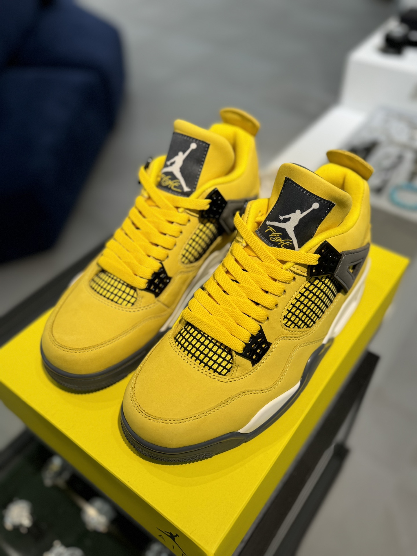 AirJordan4SHOES