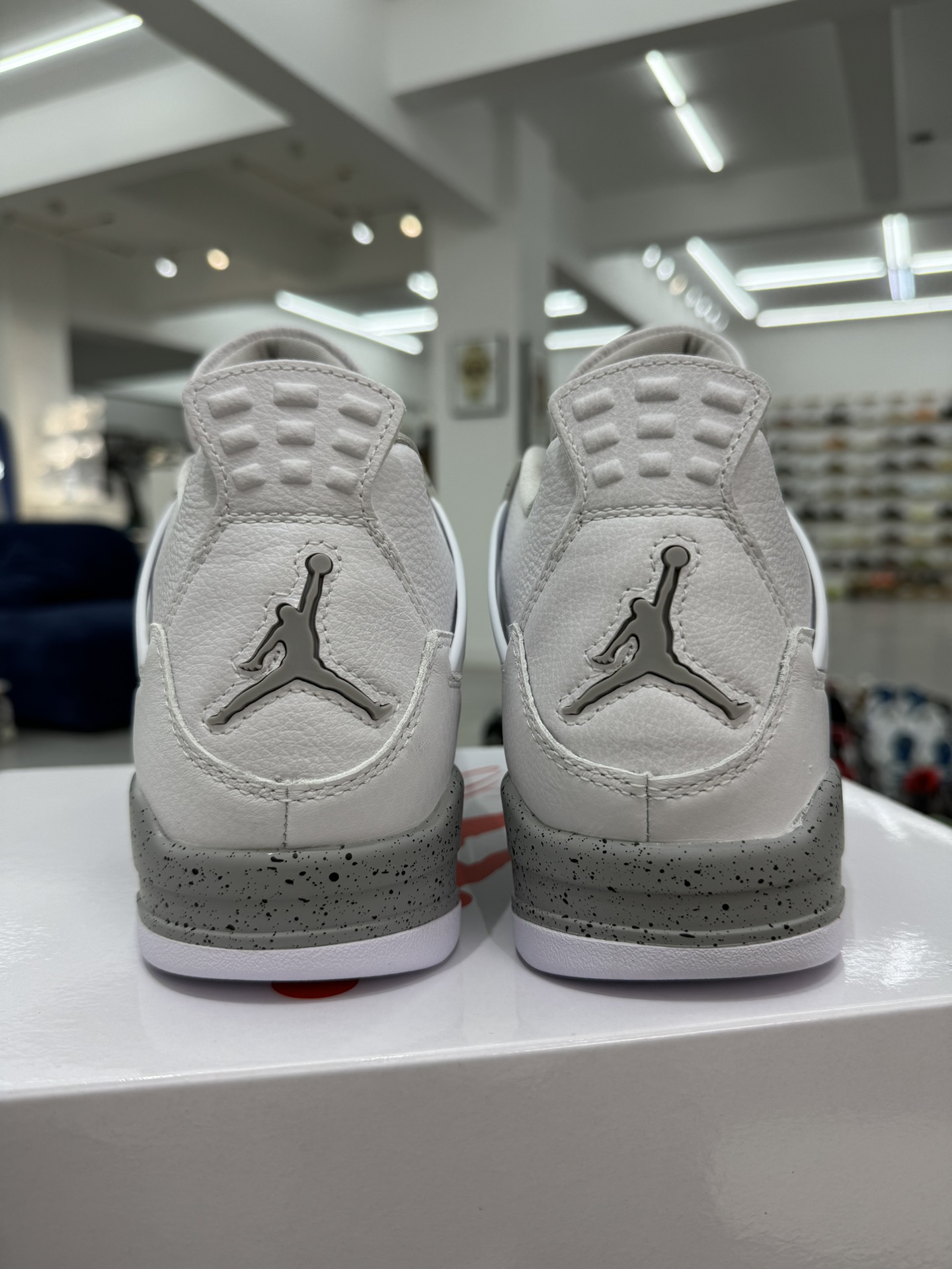 AirJordan4SHOES