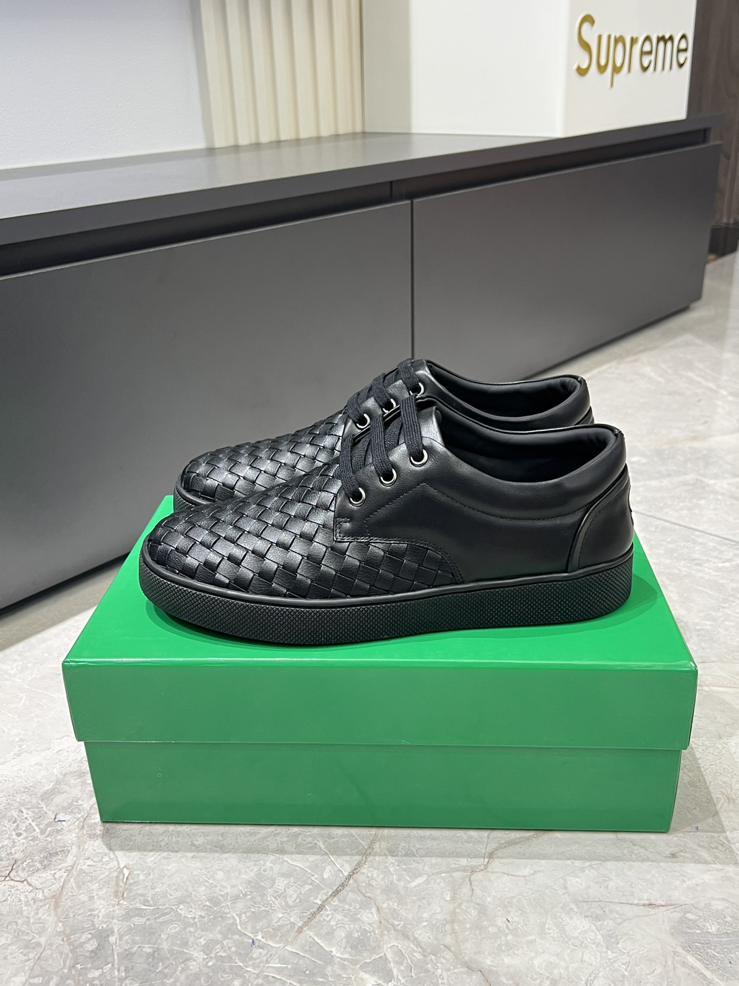 BVSHOES