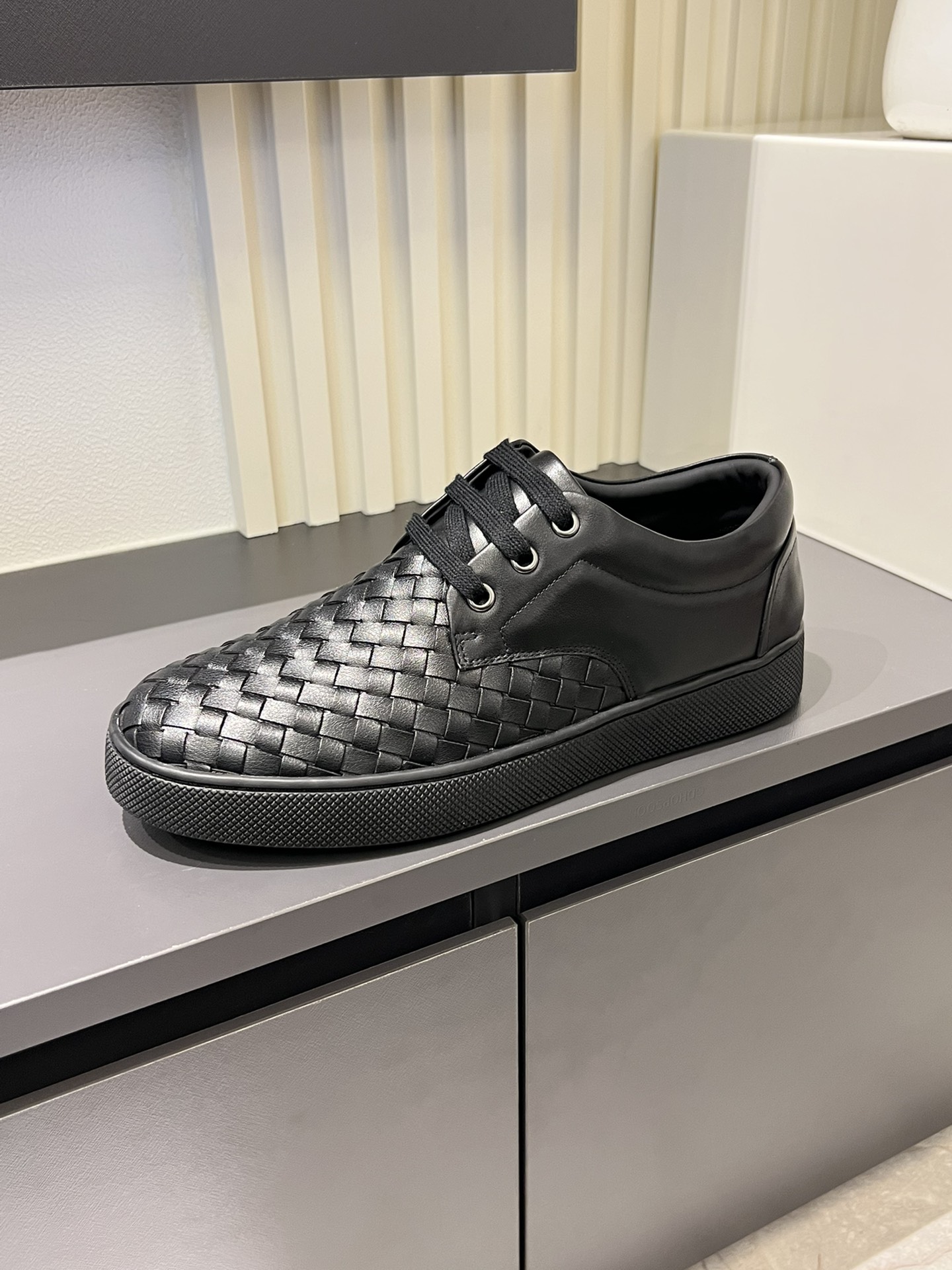 BVSHOES