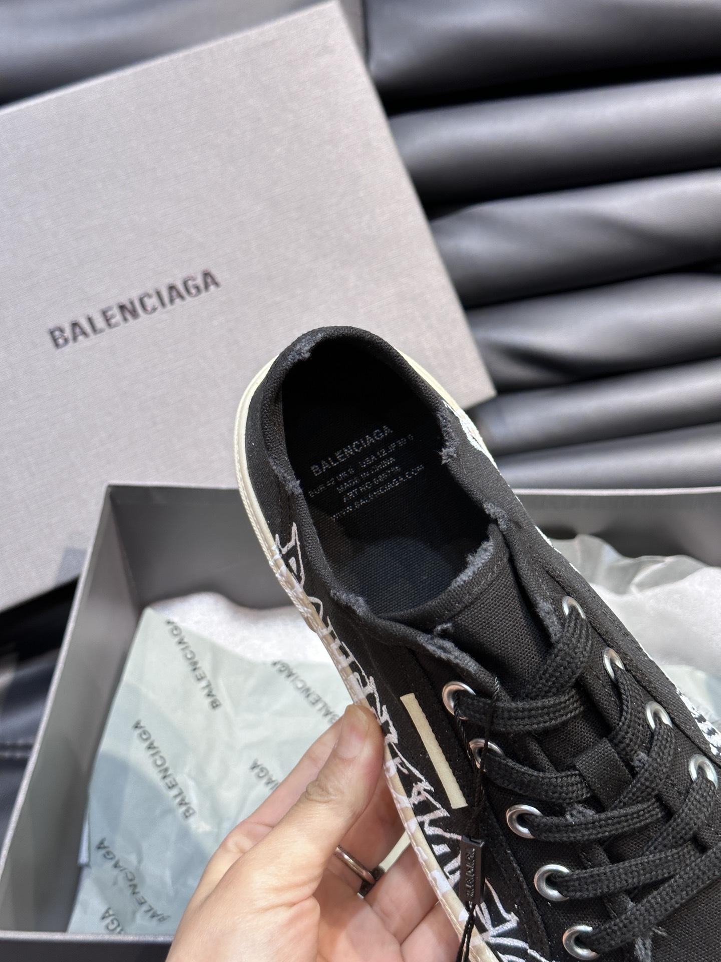 BalenciagaSHOES