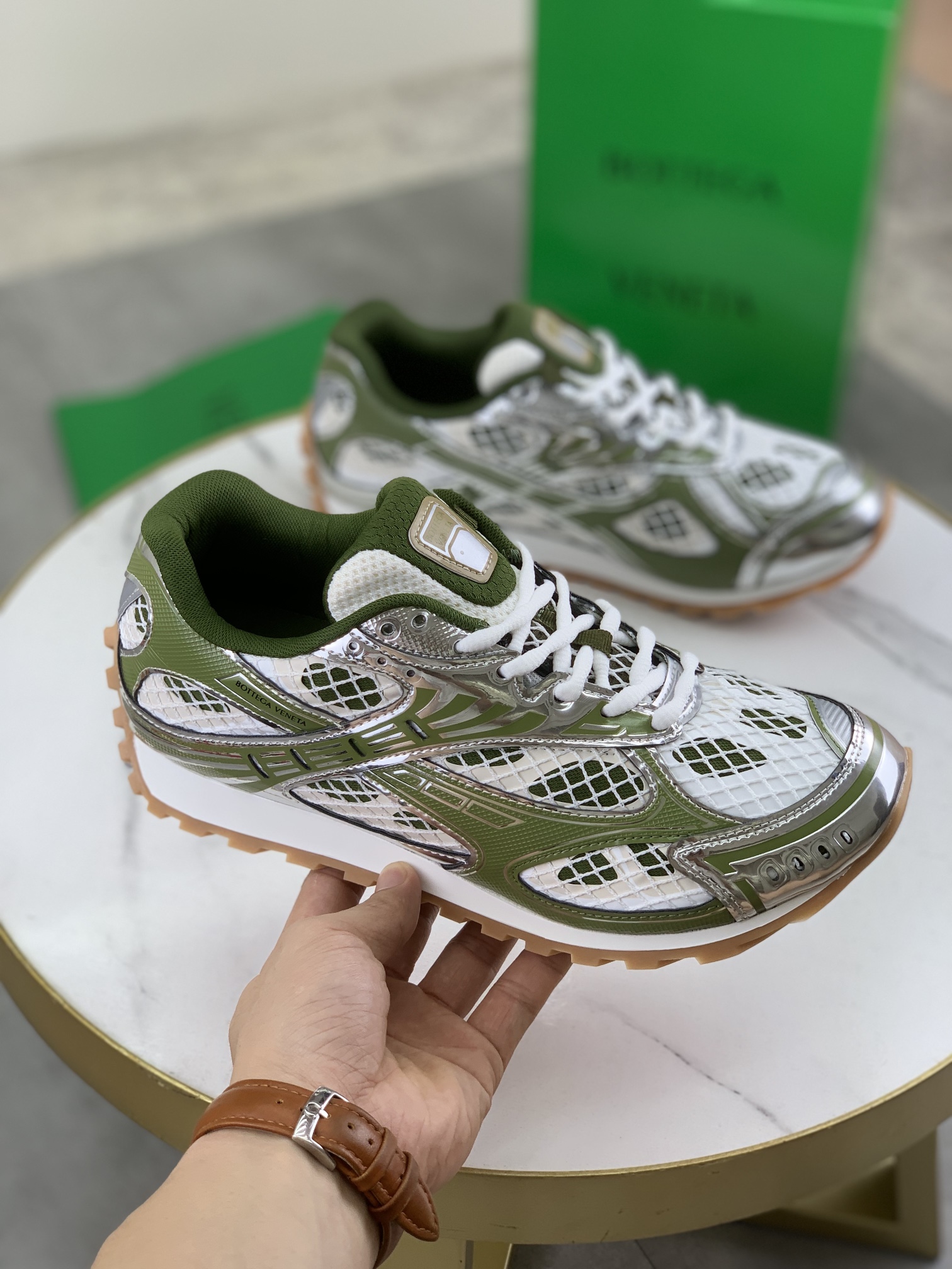 BVSHOES