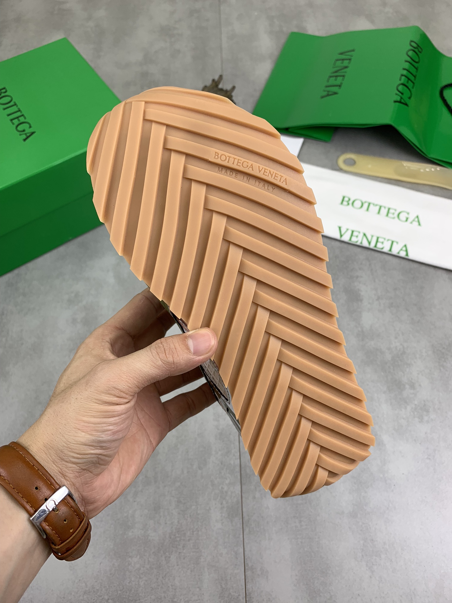 BVSHOES