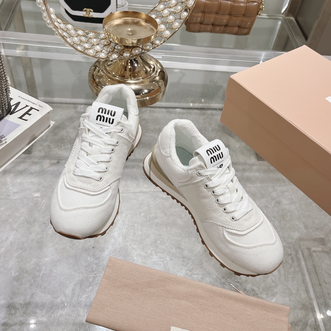 Womens shoes collection