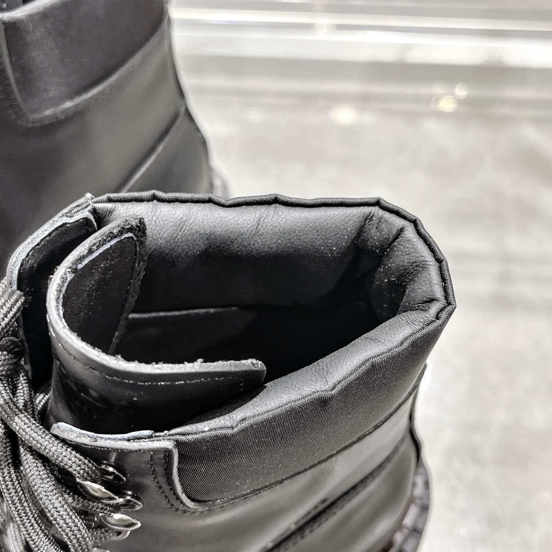 Womens shoes collection