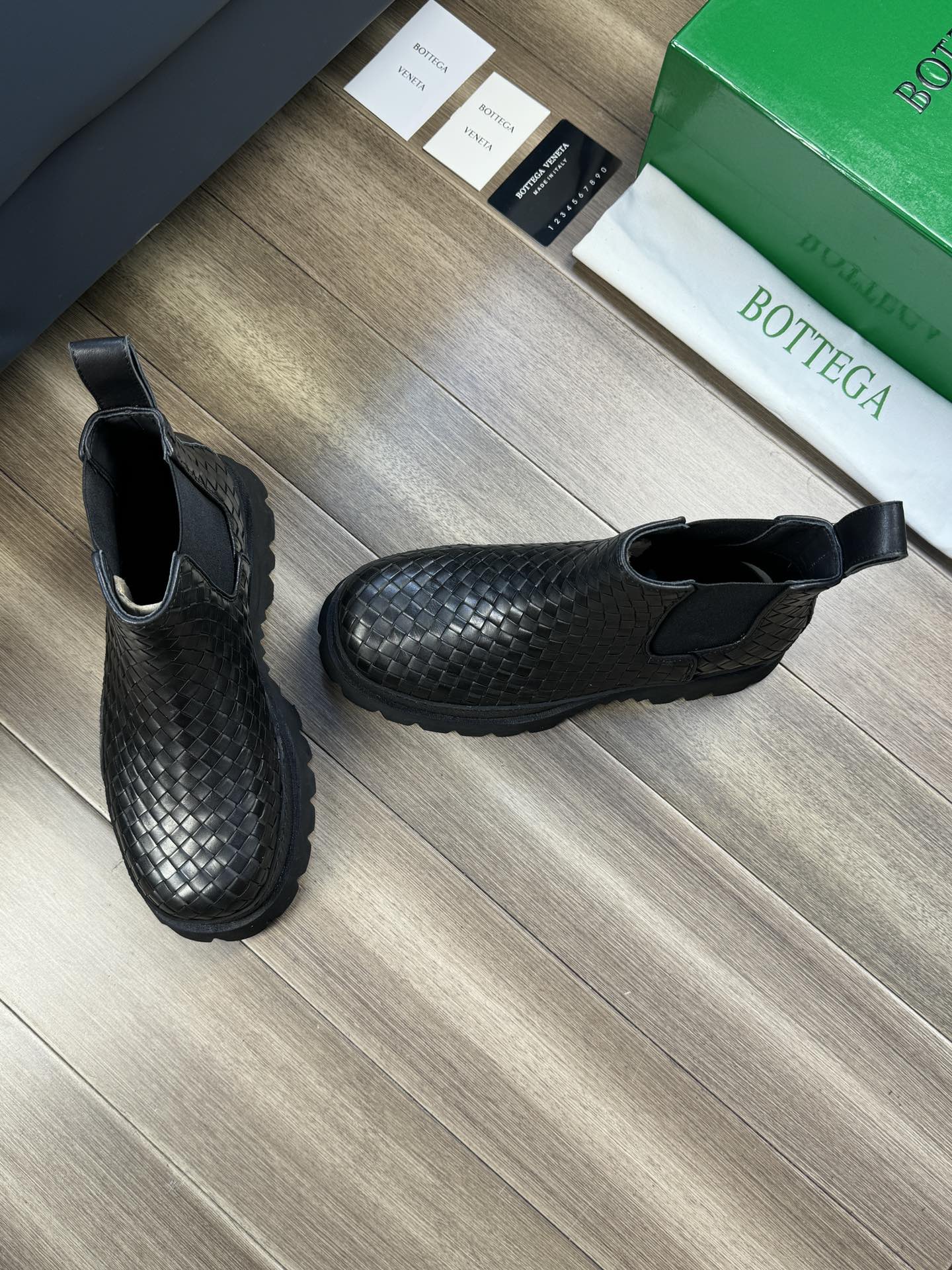 BVSHOES