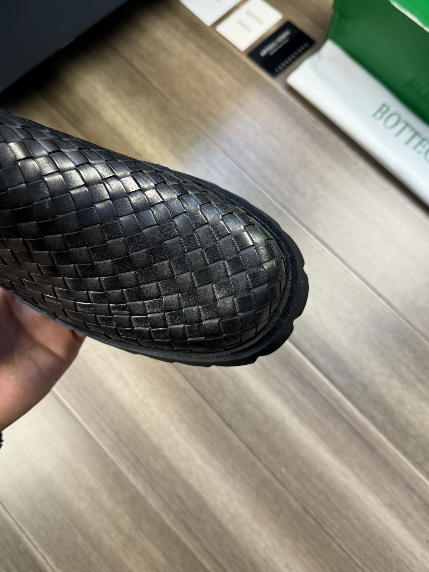BVSHOES