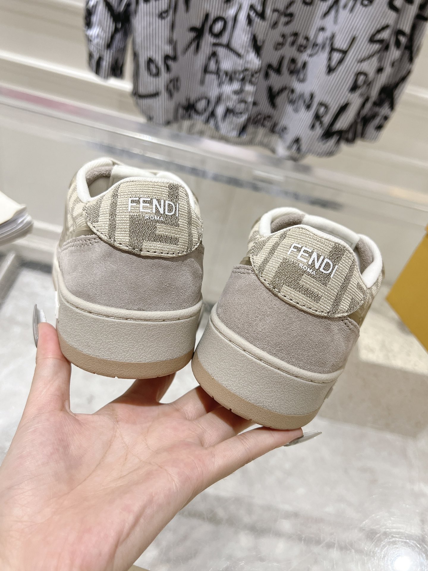 FendiSHOES