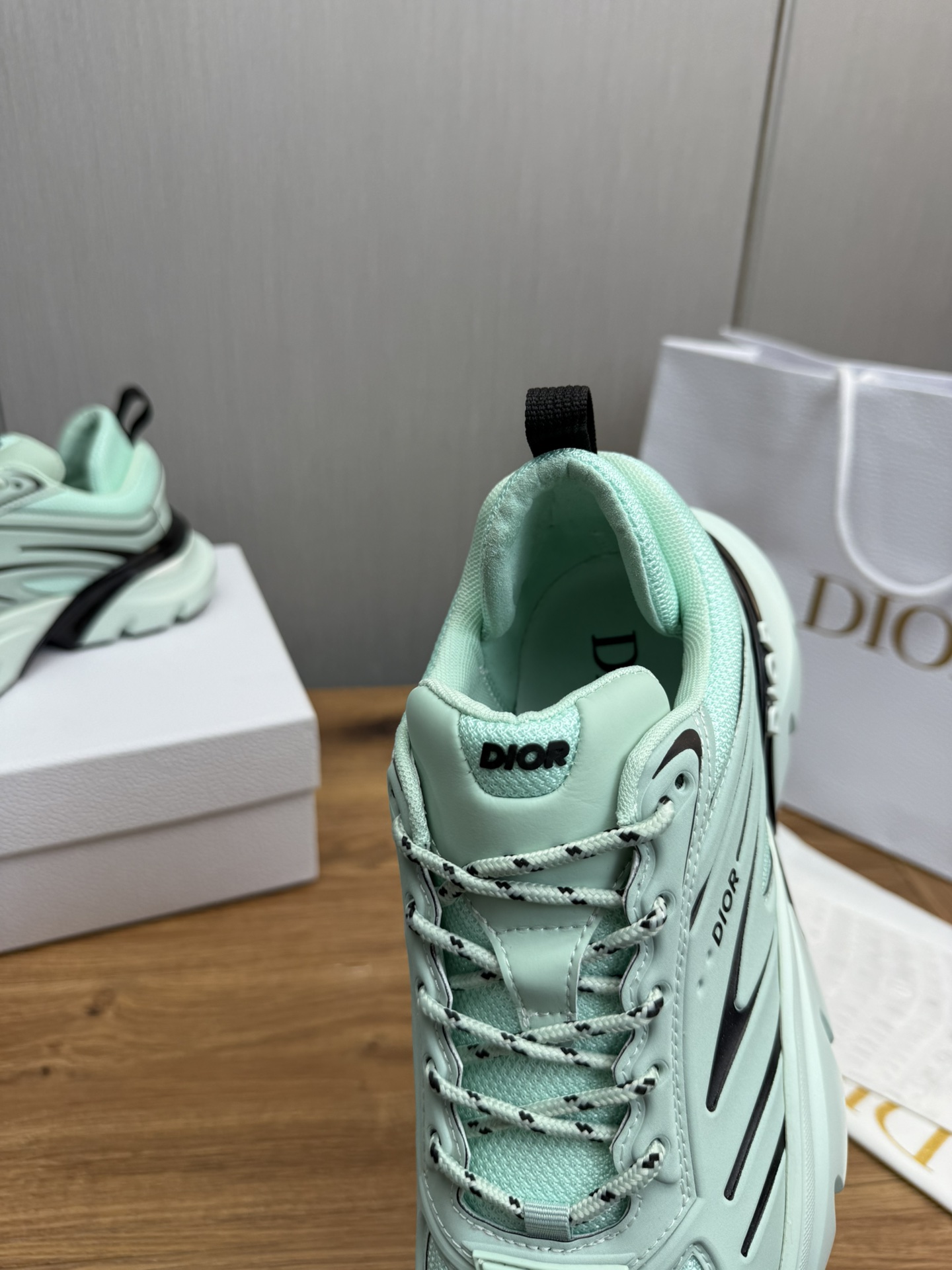 DiorSHOES