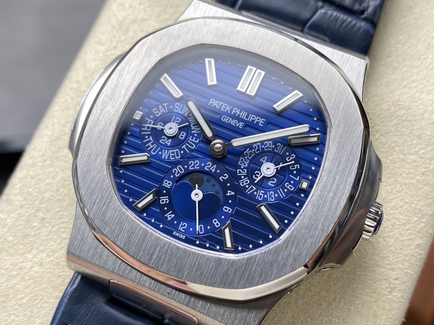 PATEK PHILIPPE