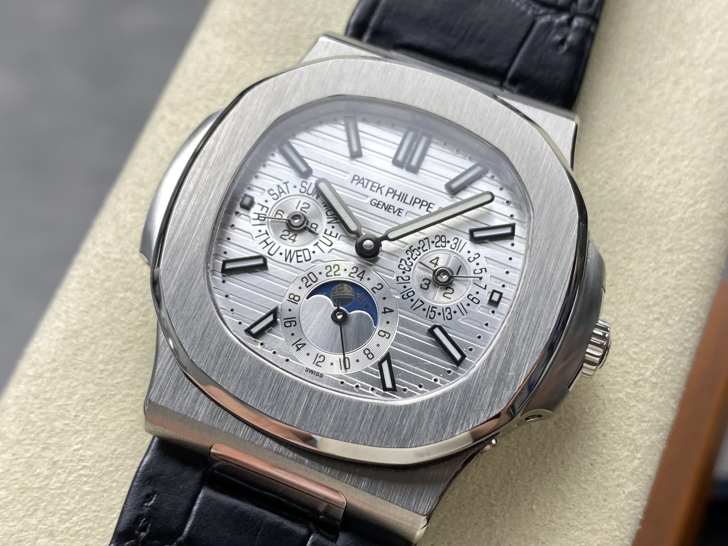 PATEK PHILIPPE