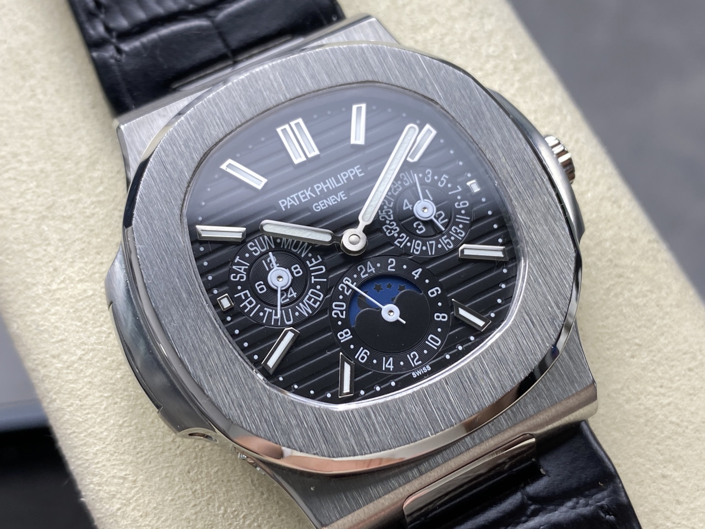 PATEK PHILIPPE