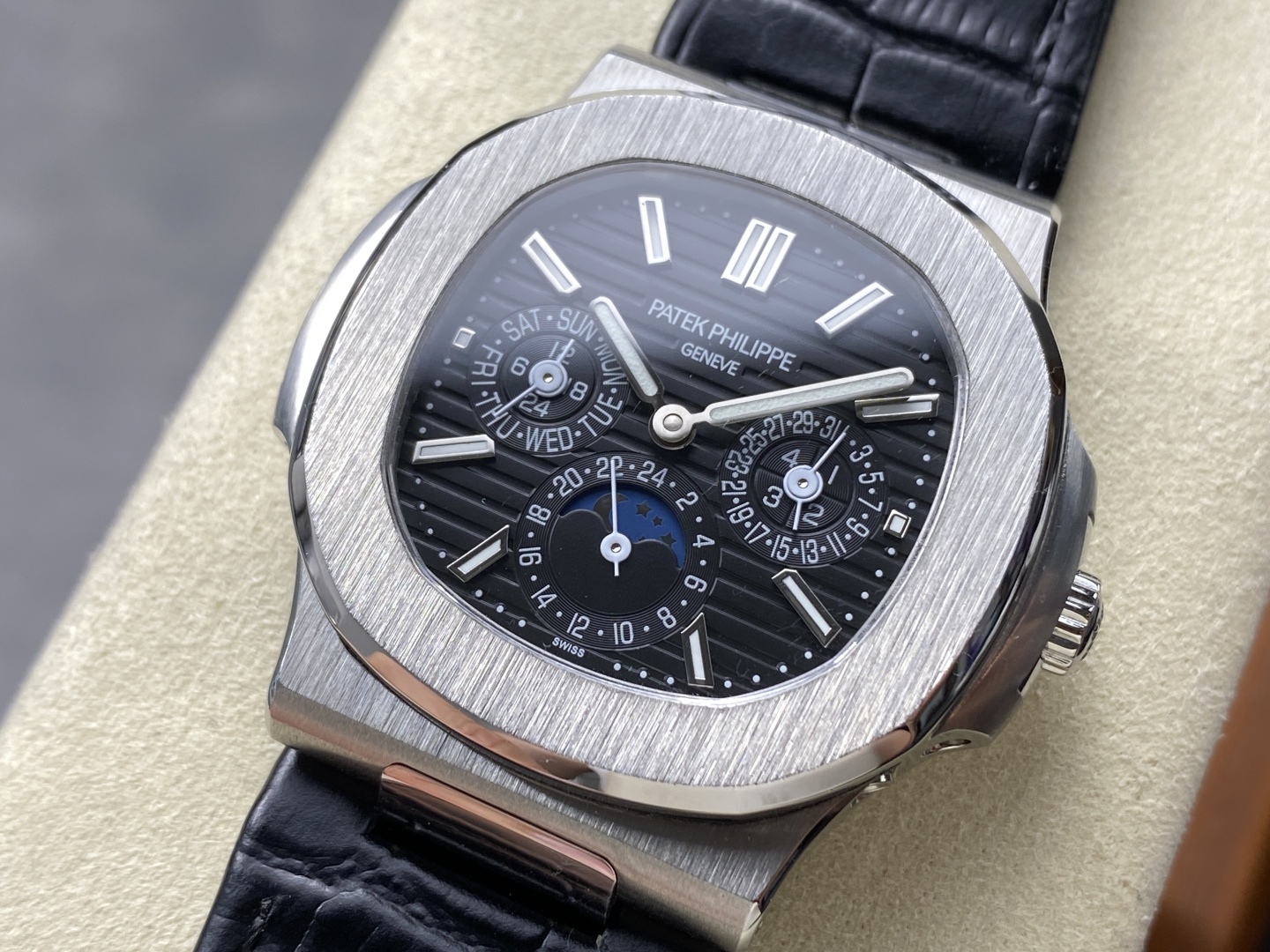 PATEK PHILIPPE