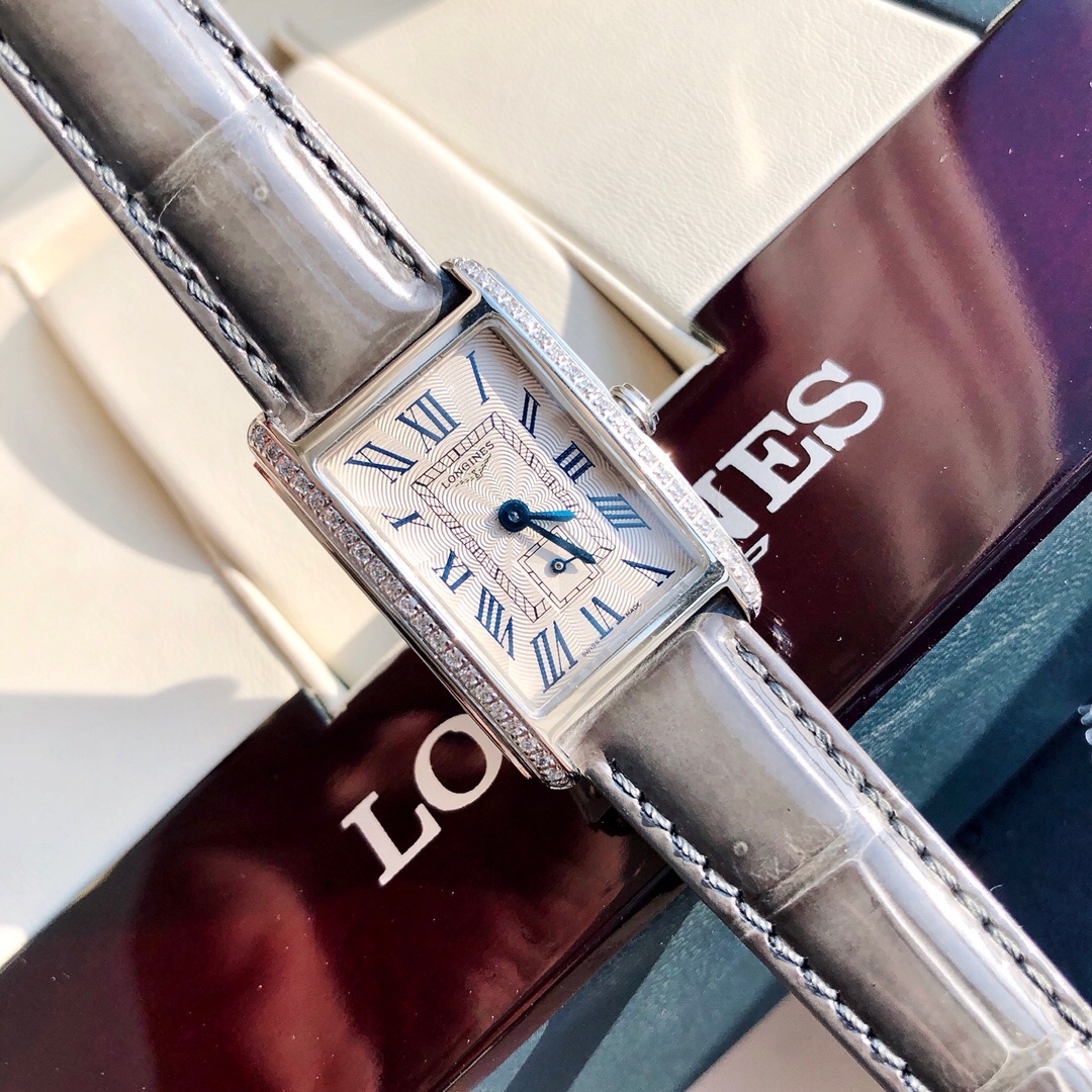 LONGINES