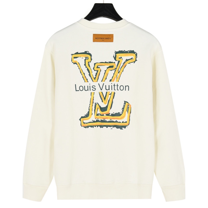 Hoodies & Sweatshirts